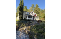 87 Hurricane Mountain Lane, Elizabethtown, NY 12932