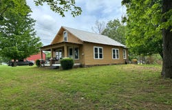 1028 Old Monticello Rd, Albany, KY 42602
