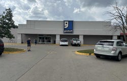 425 E Hwy 6, IowaCity, IA 52240