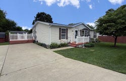2630 Dwight Road, Springfield, OH 45503