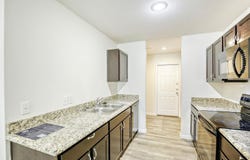 2115 Victory, Longview, TX 75602