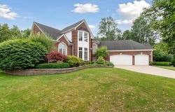 2632 Hawthorne Drive S, Shelby Twp, MI 48316
