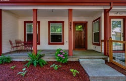 375 ELLIE LN, Eugene, OR 97401