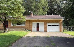 4908 2nd Street NW, Canton, OH 44708