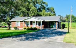 7870 Greensburg Rd, Greensburg, KY 42743