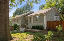 4820 S Kendall Drive, Independence, MO 64055