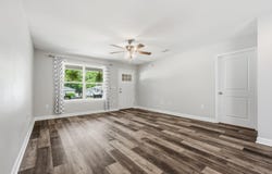 5159 Lake Drive, Crestview, FL 32539