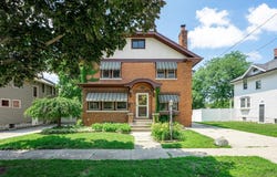 228 N LONDON, ROCKFORD, IL 61107