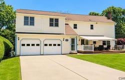 1426 Luzerne St Ext, Johnstown, PA 15905