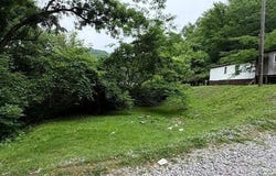 136 Virgie Hollow, Virgie, KY 41572