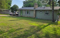 8530 Penn Avenue S, Bloomington, MN 55431