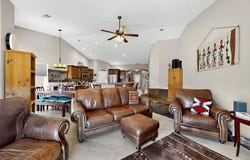 2260 Firewheeel Avenue SW, Los Lunas, NM 87031