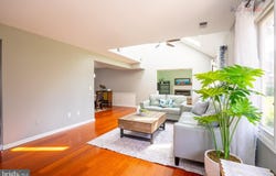 48 VILLAGE DRIVE, BASKING RIDGE, NJ 07920