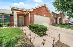 4505 Martingale View Lane, Fort Worth, TX 76244