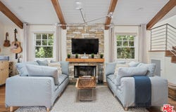 2439 Glyndon Ave, Venice, CA 90291