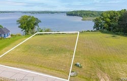 120 BLOOMFIELD BLVD, Brooklyn Vlg, MI 49230