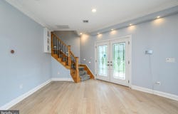 11 BROOK Road, KENDALL PARK, NJ 08824