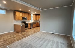 946 SE 10th Street, Madras, OR 97741