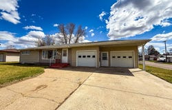 406 S 3rd St E, Malta, MT 59538
