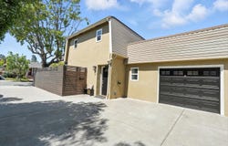 946 Laguna AVE, BURLINGAME, CA 94010
