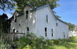 807 Clay Street, Cedar Falls, IA 50613