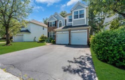 4 Queens Pass, Colts Neck, NJ 07722