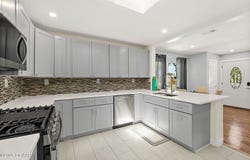 812 Faulkner Street, New Smyrna Beach, FL 32168
