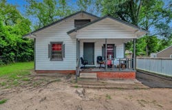 1009 W. Main, Nacogdoches, TX 75964