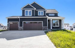 6936 Caliburn Drive SE, Caledonia, MI 49316