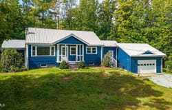 3018 New York 8, Bakers Mills, NY 12811