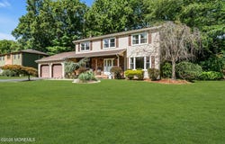 6 Mt Court, East Brunswick, NJ 08816