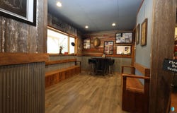 120 E Main St, Carthage, SD 57323