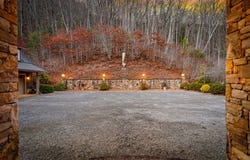 490 Red Wolf Run, Franklin, NC 28734