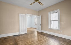 27 Alpine St, Somerville, MA 02144