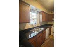 6253 3rd Avenue, Kent, OH 44240
