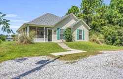 329 Davis Street, Waveland, MS 39576