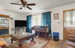 1614 W Laurel, FREEPORT, IL 61032