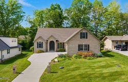 118 Oohleeno Way, Loudon, TN 37774