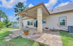 152 Lakeside DR, Bastrop, TX 78602