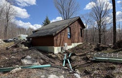 493 Wheeler Mountain Road, Barton, VT 05822