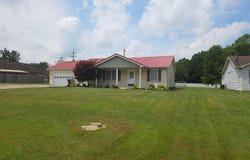 135 Roundhouse cir, Georgetown, OH 45121