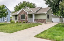 4721 Westwood Drive, West Des Moines, IA 50265