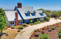2511 Via Rancheros, Fallbrook, CA 92028