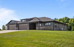 7284 205th Street W, Faribault, MN 55021