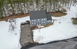 6 James Rd, Ipswich, MA 01938