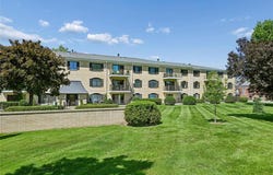 190 Cottage Grove SE, Cedar Rapids, IA 52403