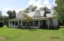 155 N Kreuger St, Sale City, GA 31784