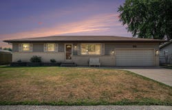 2490 Odell Street, Portage, IN 46368