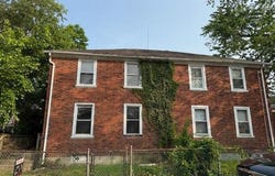 1404 ROANOKE ROAD, CAMDEN, NJ 08104