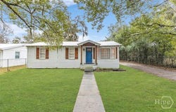902 Old River Road, Darien, GA 31305